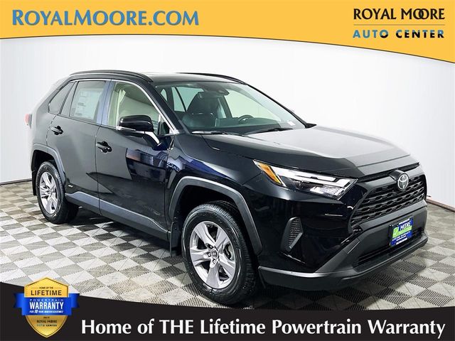 2025 Toyota RAV4 Hybrid XLE