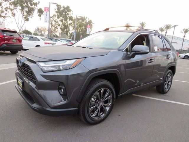 2025 Toyota RAV4 Hybrid XLE Premium