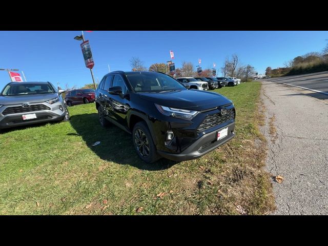 2025 Toyota RAV4 Hybrid XLE Premium