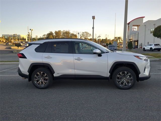 2025 Toyota RAV4 Hybrid XLE Premium