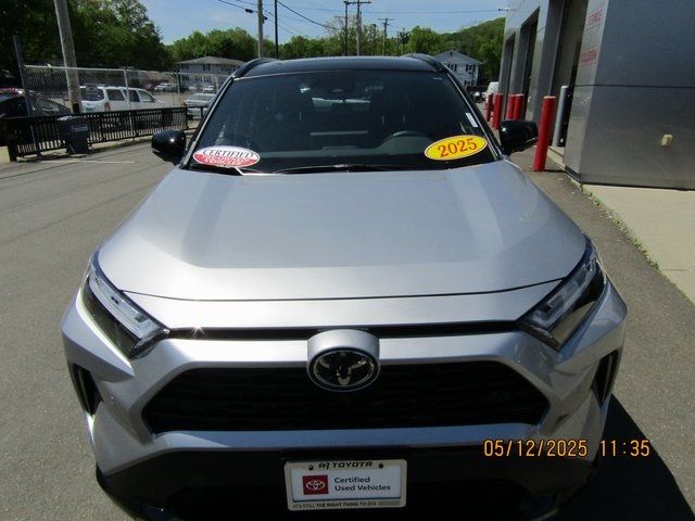 2025 Toyota RAV4 Hybrid XSE