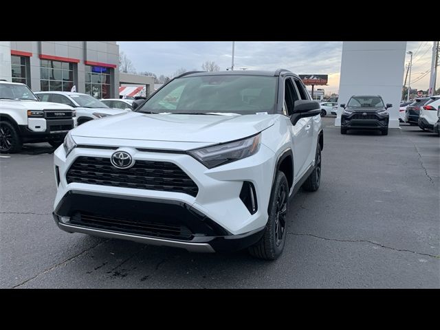 2025 Toyota RAV4 Hybrid XSE