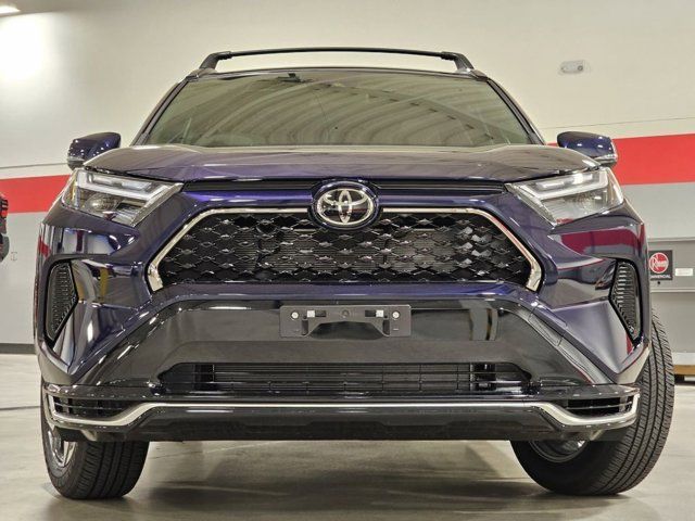 2025 Toyota RAV4 Plug-In Hybrid SE