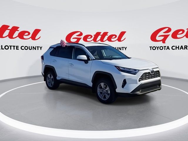 2025 Toyota RAV4 Hybrid XLE