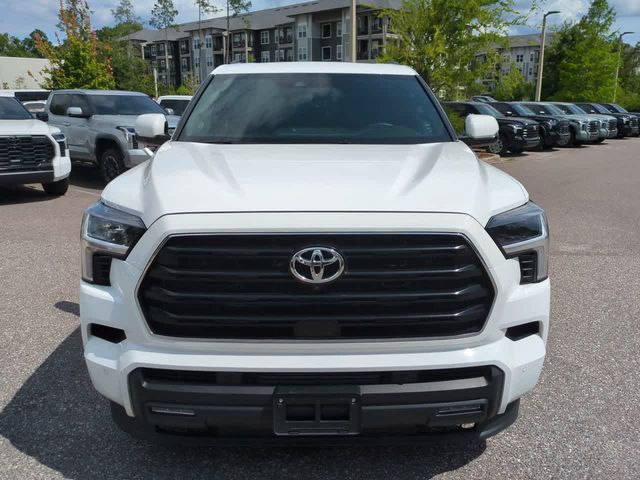 2025 Toyota Sequoia SR5