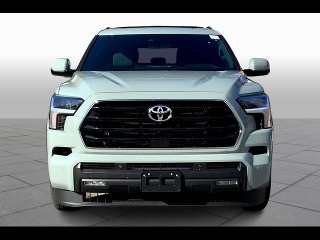 2025 Toyota Sequoia SR5