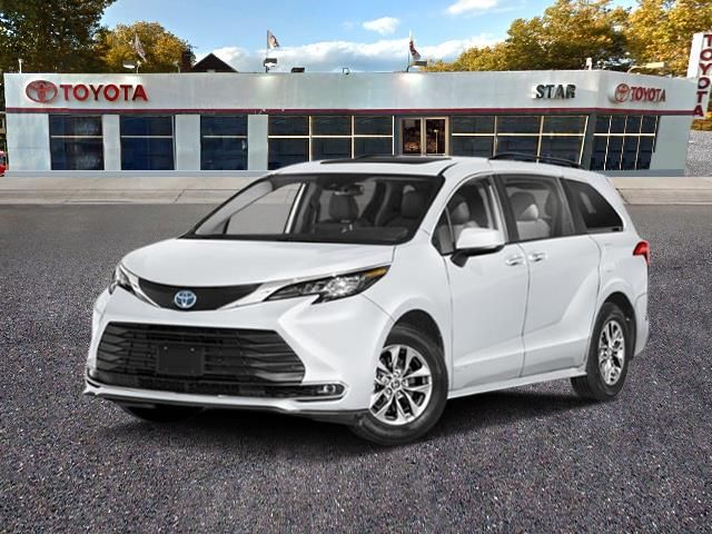 2025 Toyota Sienna XLE