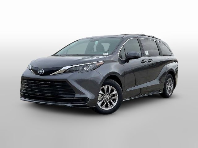 2025 Toyota Sienna LE