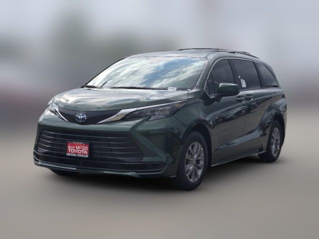 2025 Toyota Sienna LE