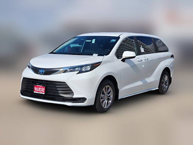 2025 Toyota Sienna LE