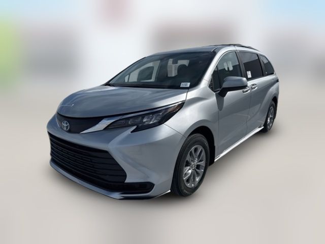 2025 Toyota Sienna LE