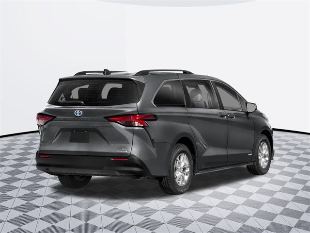 2025 Toyota Sienna LE