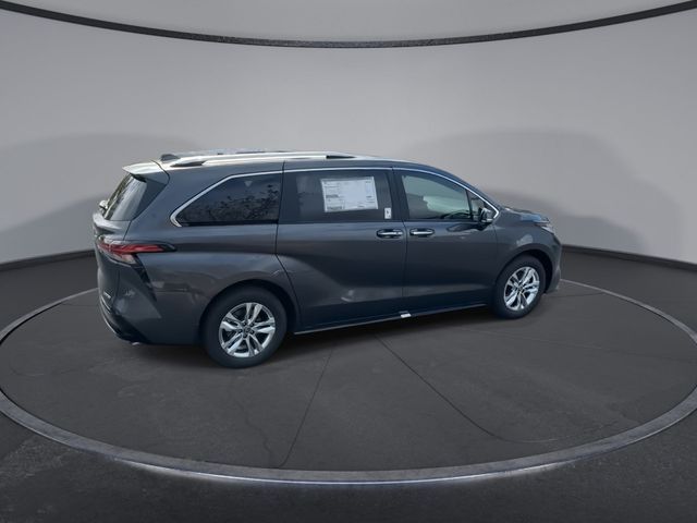 2025 Toyota Sienna Limited