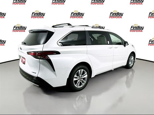 2025 Toyota Sienna Limited