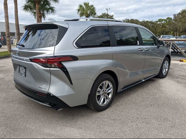 2025 Toyota Sienna Limited