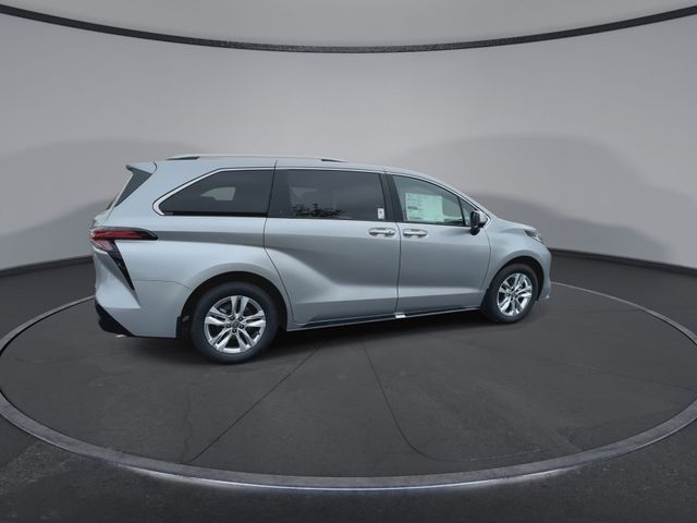 2025 Toyota Sienna Limited