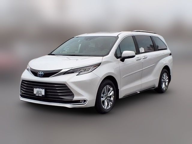 2025 Toyota Sienna Limited