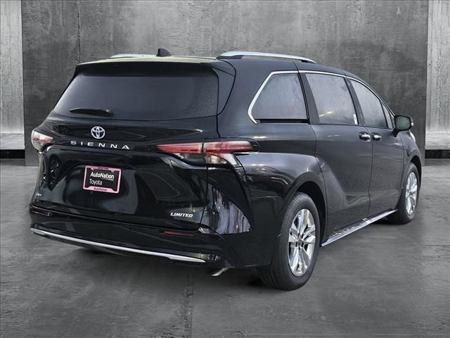 2025 Toyota Sienna Limited