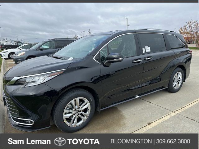 2025 Toyota Sienna Limited