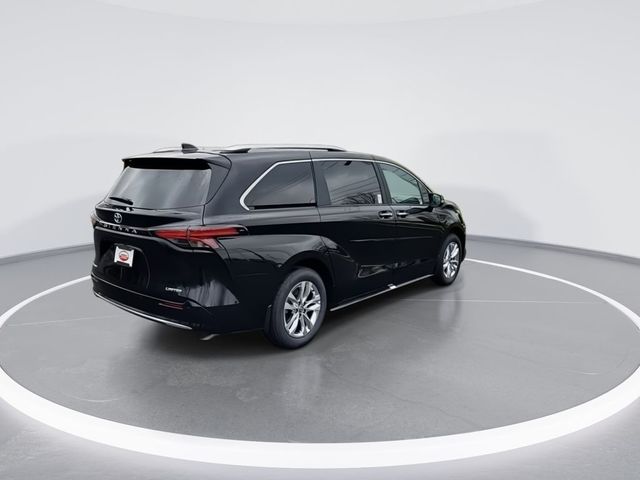 2025 Toyota Sienna Limited