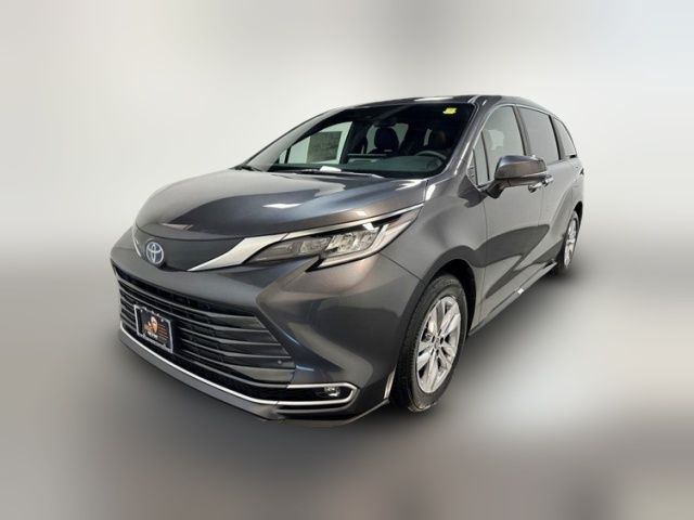 2025 Toyota Sienna Limited