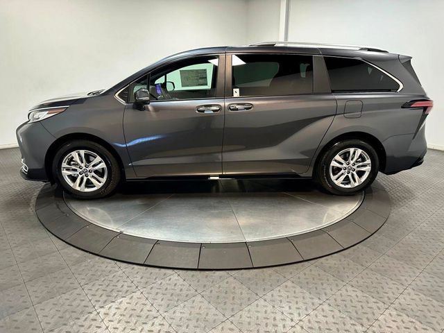 2025 Toyota Sienna Limited