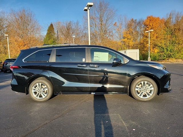 2025 Toyota Sienna Limited