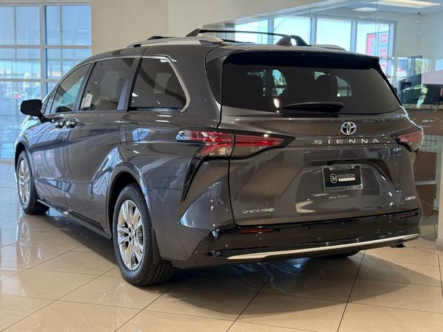 2025 Toyota Sienna Limited