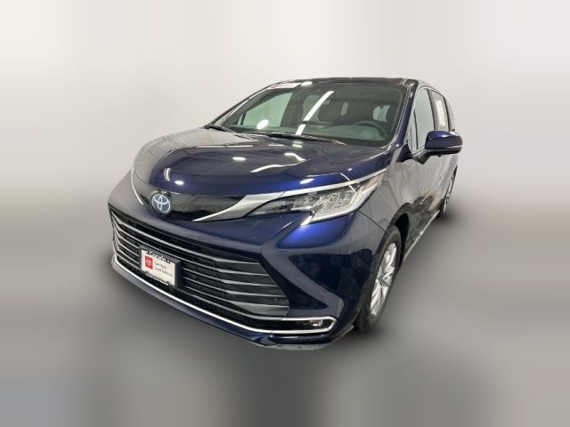 2025 Toyota Sienna Limited