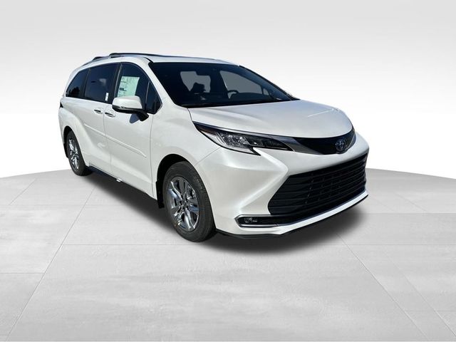 2025 Toyota Sienna Limited