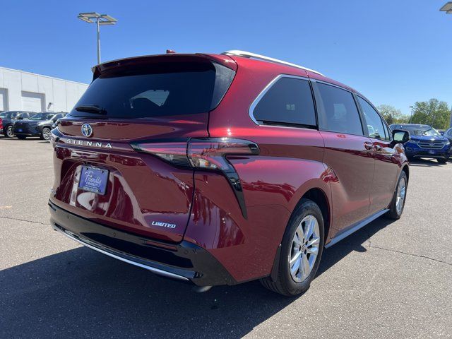 2025 Toyota Sienna Limited