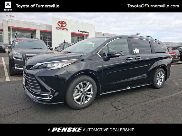 2025 Toyota Sienna Limited