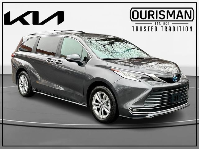 2025 Toyota Sienna Limited