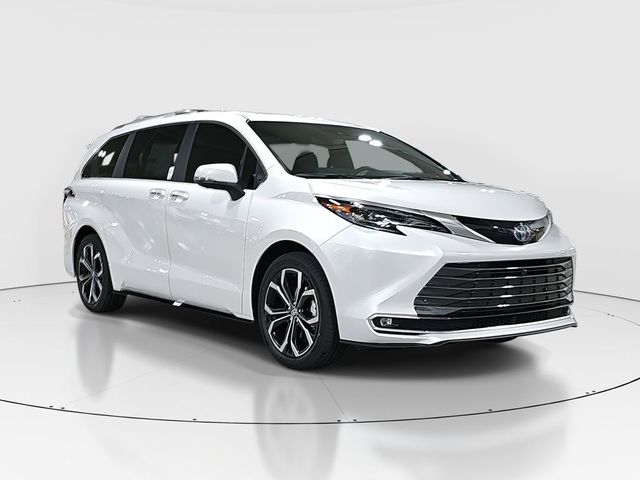 2025 Toyota Sienna Platinum