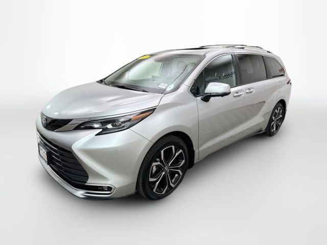 2025 Toyota Sienna Platinum