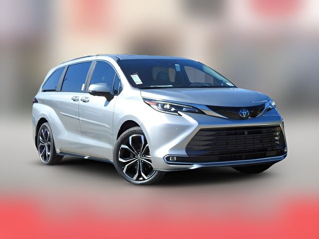 2025 Toyota Sienna Platinum