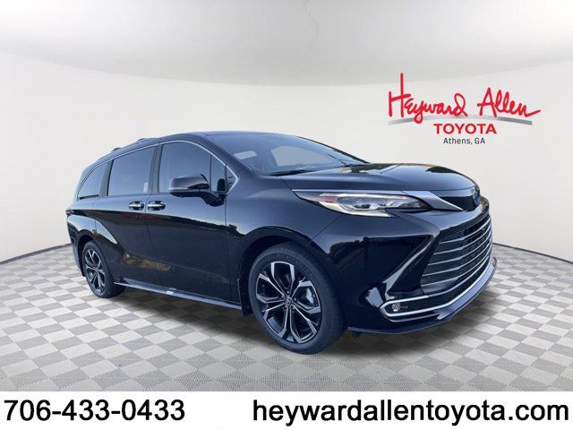 2025 Toyota Sienna Platinum