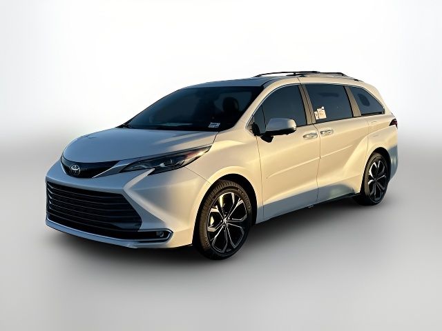 2025 Toyota Sienna Platinum