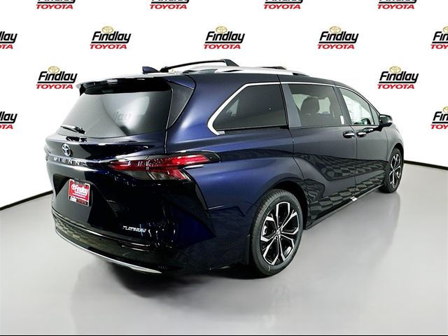 2025 Toyota Sienna Platinum