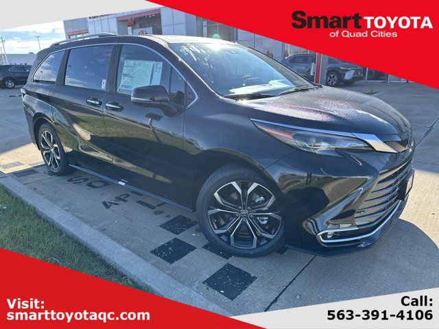 2025 Toyota Sienna Platinum