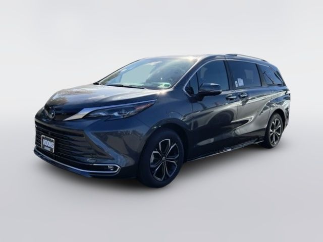 2025 Toyota Sienna Platinum