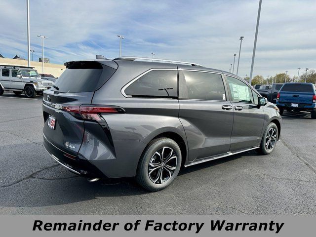 2025 Toyota Sienna Platinum