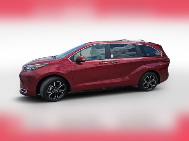2025 Toyota Sienna Platinum