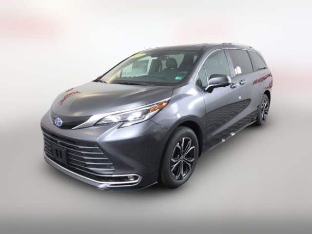 2025 Toyota Sienna Platinum