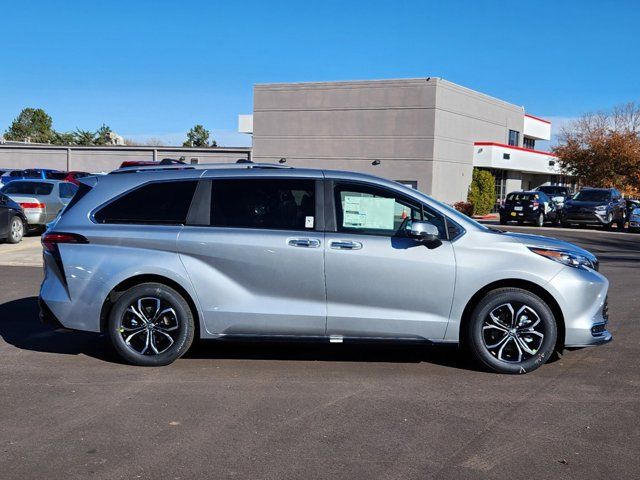 2025 Toyota Sienna Platinum