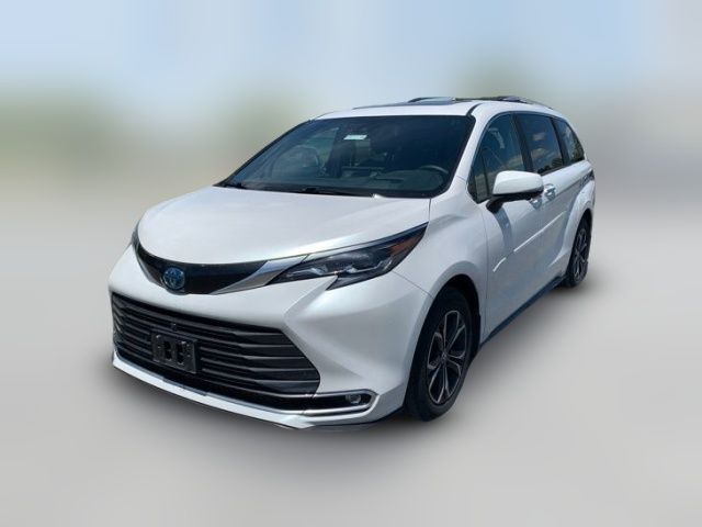 2025 Toyota Sienna Platinum