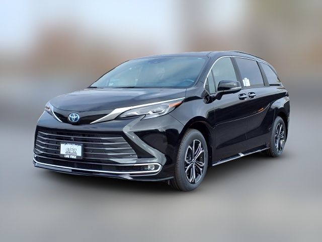 2025 Toyota Sienna Platinum