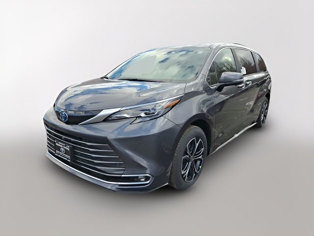 2025 Toyota Sienna Platinum