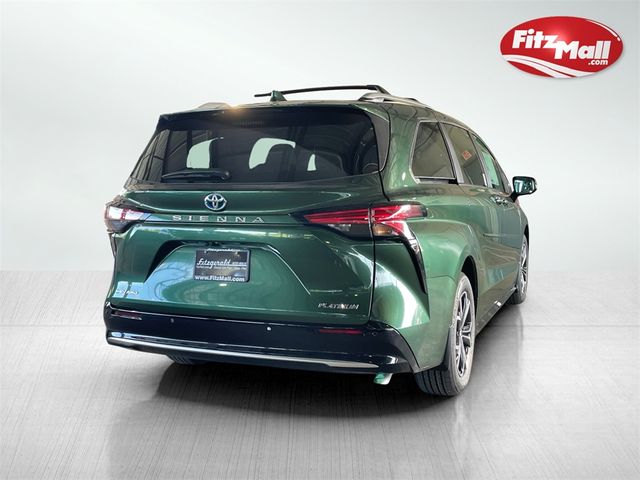 2025 Toyota Sienna Platinum
