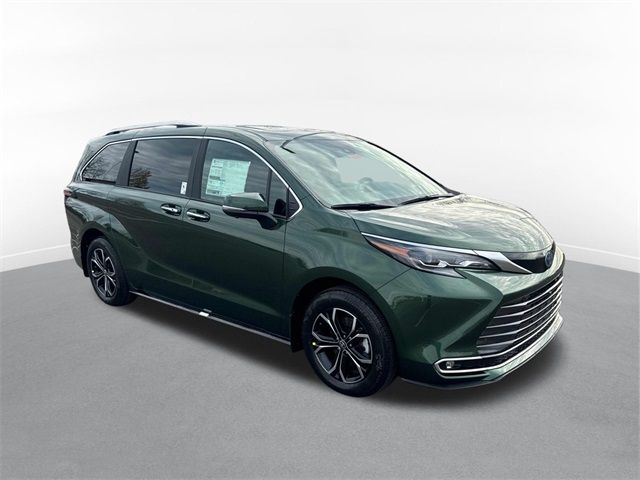 2025 Toyota Sienna Platinum